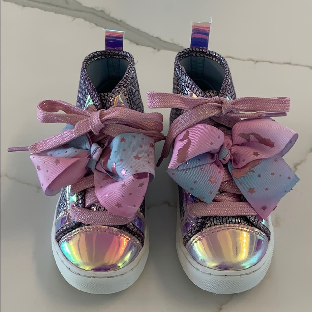 JoJo Siwa Mermaid Scales High Top Sneaker~Size 10